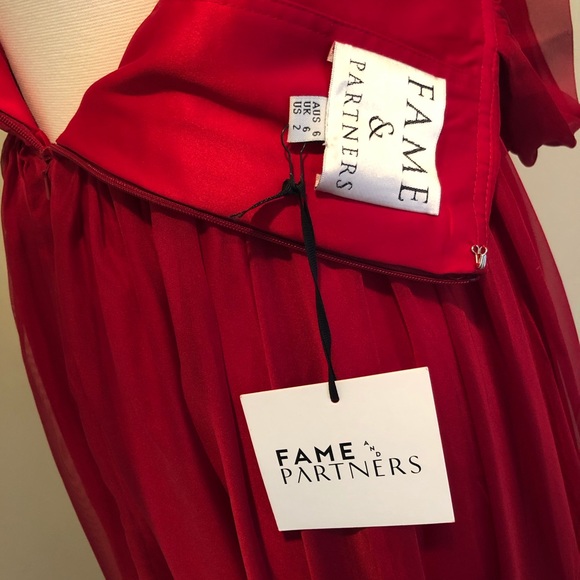 Valentine's Day Red Dress With Labels Brand New - Picture 7 of 8